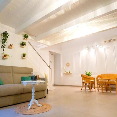 Bed and Breakfast Palazzo Del Vescovo Torre Annunziata Exteriér fotografie